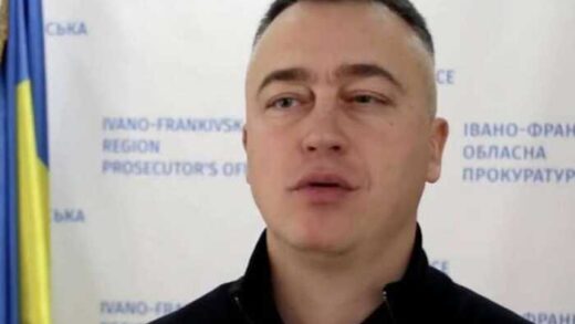 «Мільйонна» нерухомість прокурора Андрія Піварчука в Косові виявилася занедбаними будівлями з 90-х, оформленими як дорогий маєток