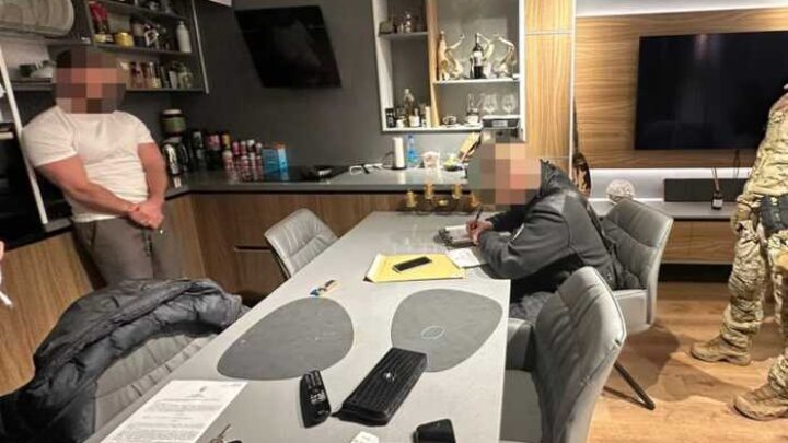 Люксові авто замість якісного харчування: майор ДШВ організував схему привласнення коштів на продуктах для ЗСУ