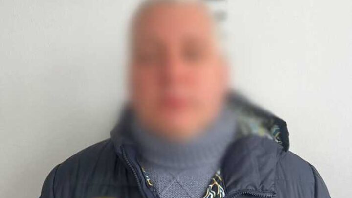 Киянин «заради розваги» підпалив авто й вантажівку в Дарницькому районі: йому загрожує до 10 років