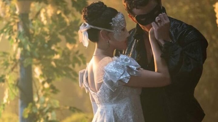 Netflix випустив першу частину четвертого сезону Бріджертонів