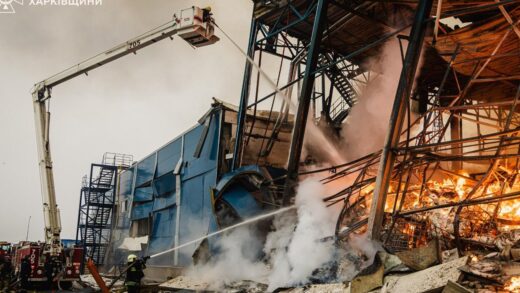 Росіяни вдарили ракетою по передмістю Харкова