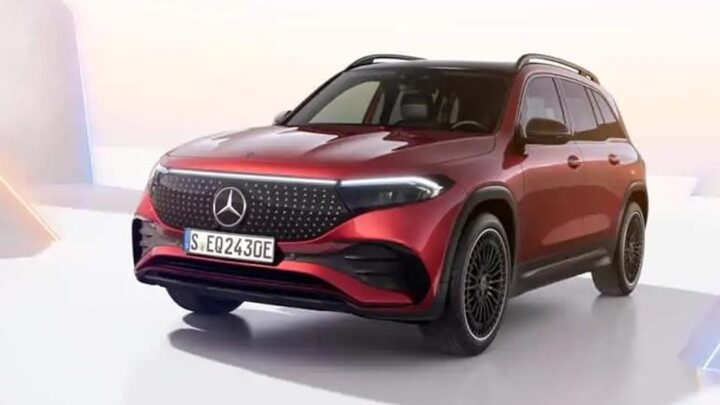 Mercedes-Benz втретє відкликає кросовери EQB через ризик займання батареї