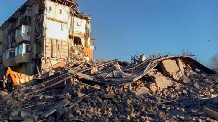 Запорізька ОДА замовила відбудову зруйнованого росіянами будинку за 117,66 мільйона гривень по задвоєних цінах