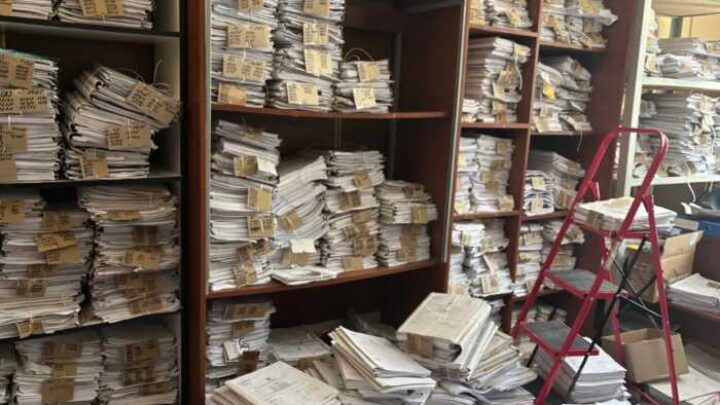 Мінус шість у залі суду: як Дніпровський райсуд Києва опинився в «крижаній пастці»