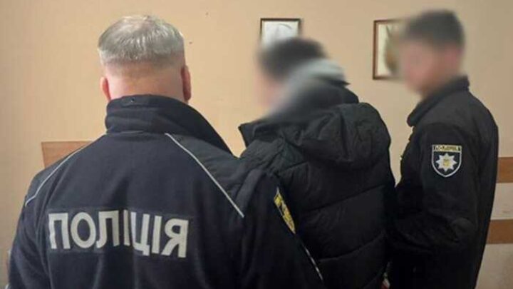 На Львівщині затримали чоловіка, якого підозрюють у підпалі двох автомобілів