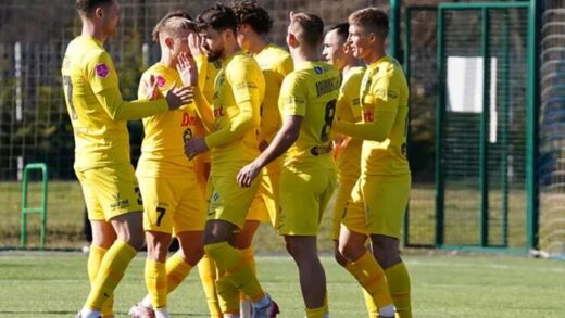 ЛНЗ хибив на пенальті, і в Кубку України в полуфінал пройшла Буковина