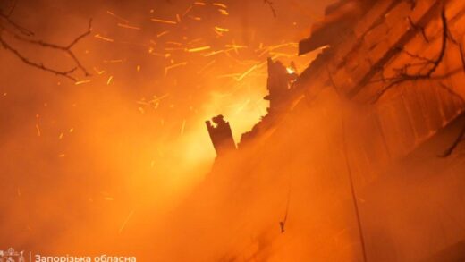 Запоріжжя у вогні: пошкоджені будинки, є поранені