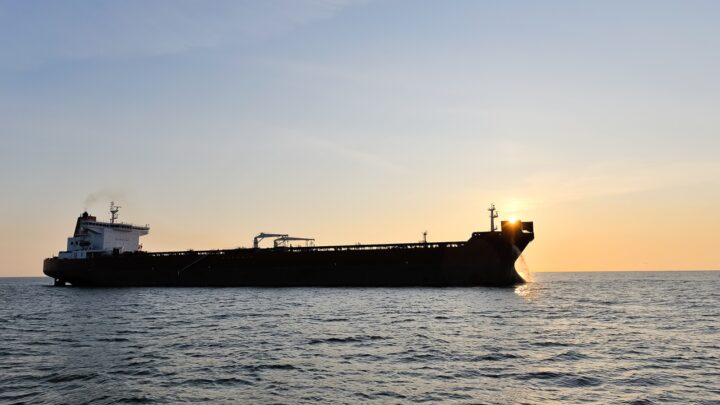 Російська нафта встановила рекордну ціну з 2022 року