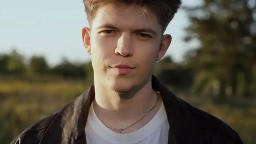 Російський артист вкрав хіт українського DREVO