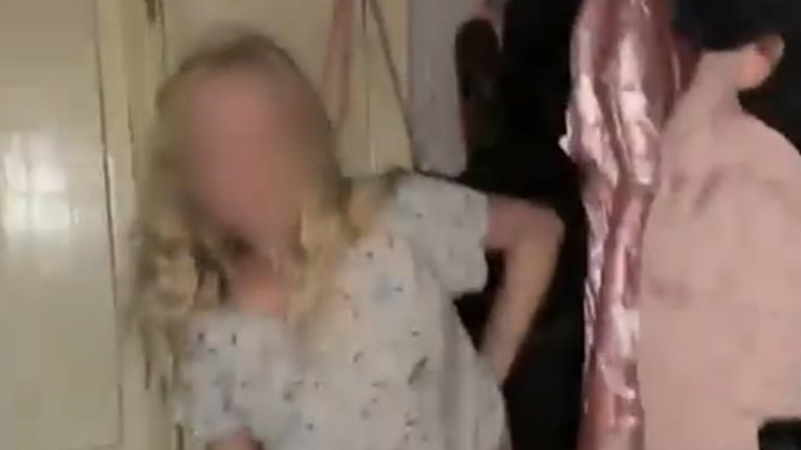 У Черкасах жінка використовувала двох своїх дітей для створення порнографії