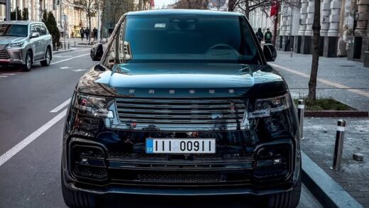 У Києві помітили 700-сильний Range Rover Brabus за понад 23 млн грн