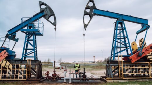Частка нафти й газу у ВВП Росії впала до мінімуму з 2017 року