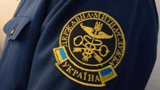 Прокол на 30 мільйонів: польські митники затримали фуру з Волині, яка везла сигарети замість плівки
