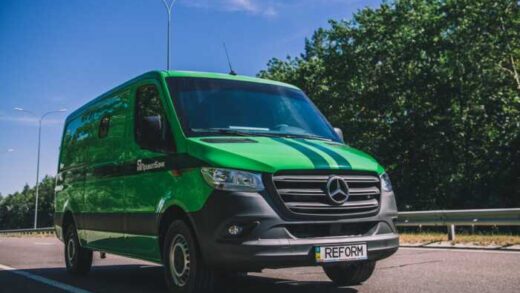 «ПриватБанк» замовив інкасаторські броньовики Mercedes Sprinter за 543 мільйони гривень
