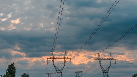 Україна споживає на третину менше електроенергії, ніж до війни