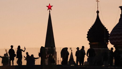 Російські багатії кинулися рятувати статки від Кремля- ЗМІ