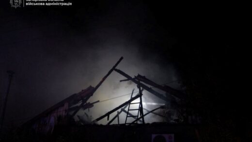 РФ вдарила по Запоріжжю: пожежі і руйнування