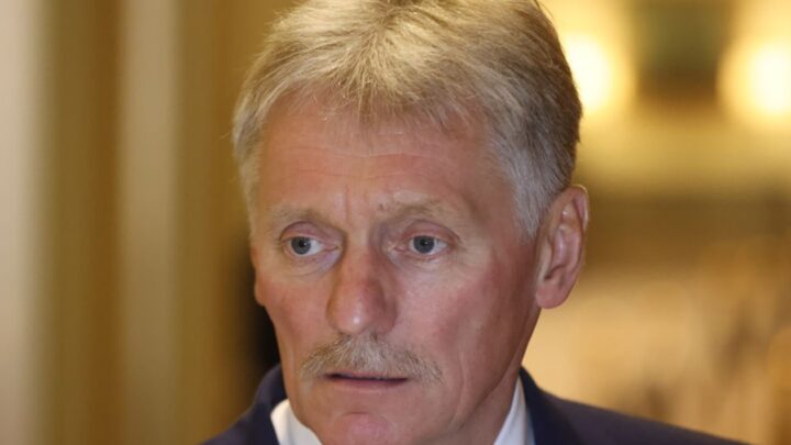 У Кремлі зреагували на інформацію про візит глави ФБР