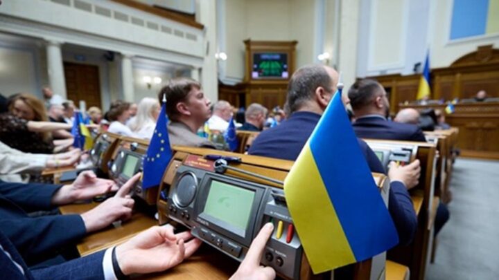 Рада ухвалила закон проти шахрайських колцентрів