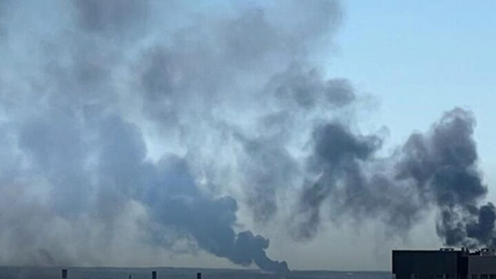 Атака БпЛА зупинила один з найбільших НПЗ РФ - ЗМІ
