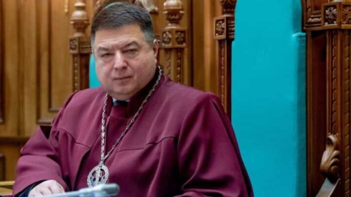 П’ятирічний ювілей підготовчого засідання: як Подільський суд Києва спрямовує справу ексголови КСУ Тупицького до спливу строків