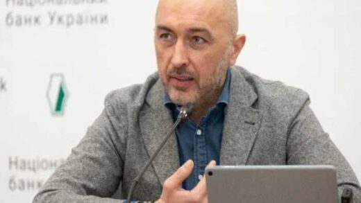 НАБУ і САП обшукали кабінет Пишного та службовий автомобіль НБУ: слідство стосується «Карпатнафтохіму»