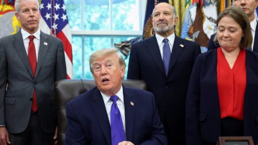 Трамп анонсував мегазавод сталі в США за $15 млрд