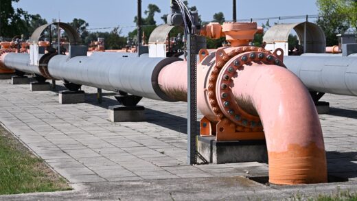 Сербія й Росія продовжили угоду про газ
