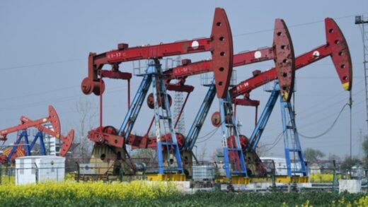 Нафта може зрости ще на $25: що відбувається в Ормузькій протоці